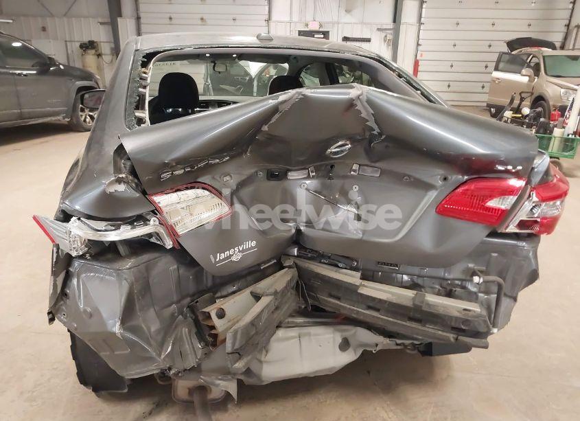 Photo 6 of 2018 Nissan Sentra SV (VIN 3N1AB7AP7JY318761)