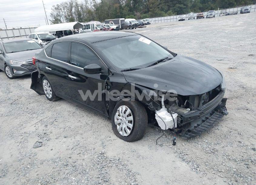 2018 Nissan Sentra S (VIN 3N1AB7AP7JY333325) main photo