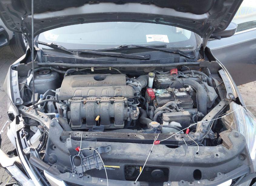 Photo 10 of 2018 Nissan Sentra S (VIN 3N1AB7AP7JY336970)