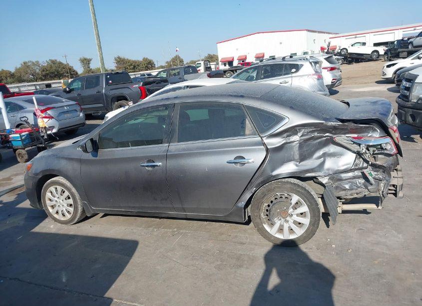 Photo 14 of 2018 Nissan Sentra S (VIN 3N1AB7AP7JY339206)