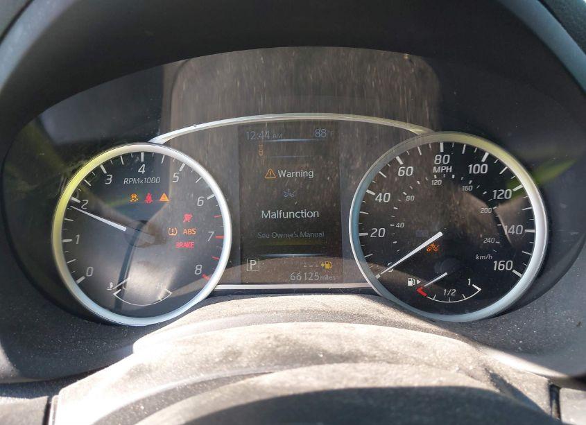 Photo 7 of 2018 Nissan Sentra S (VIN 3N1AB7AP7JY339206)