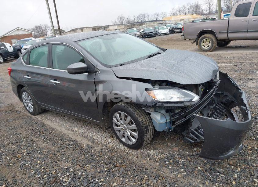 2018 Nissan Sentra S (VIN 3N1AB7AP7JY342400) main photo