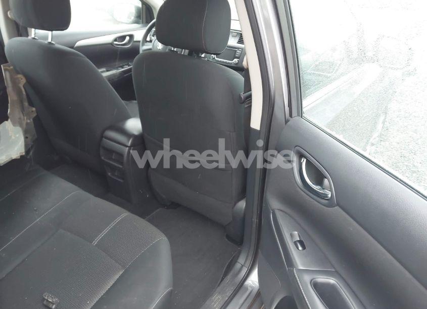 Photo 8 of 2018 Nissan Sentra S (VIN 3N1AB7AP7JY342400)