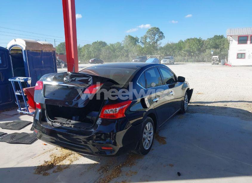 Photo 4 of 2018 Nissan Sentra S (VIN 3N1AB7AP7JY347449)