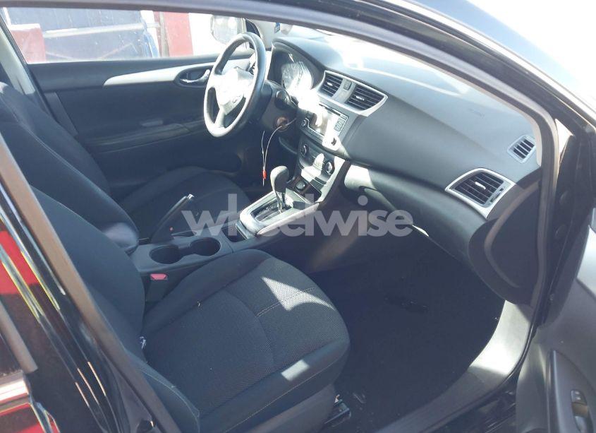 Photo 5 of 2018 Nissan Sentra S (VIN 3N1AB7AP7JY347449)