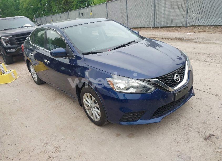2019 Nissan Sentra SV (VIN 3N1AB7AP7KL602910) main photo