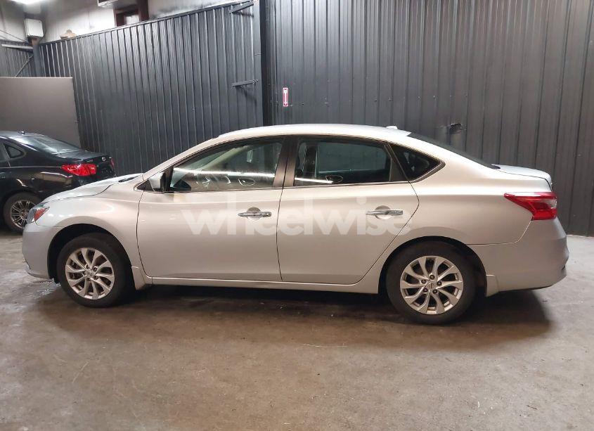 Photo 14 of 2019 Nissan Sentra SV (VIN 3N1AB7AP7KL609257)