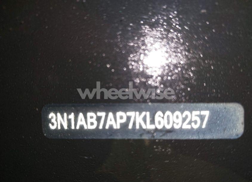 Photo 17 of 2019 Nissan Sentra SV (VIN 3N1AB7AP7KL609257)