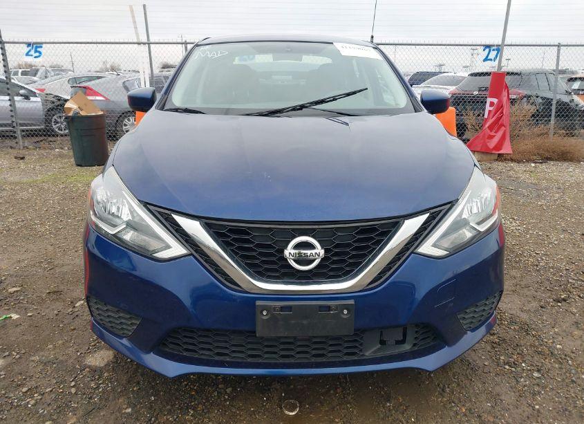 Photo 12 of 2019 Nissan Sentra SV (VIN 3N1AB7AP7KL613230)