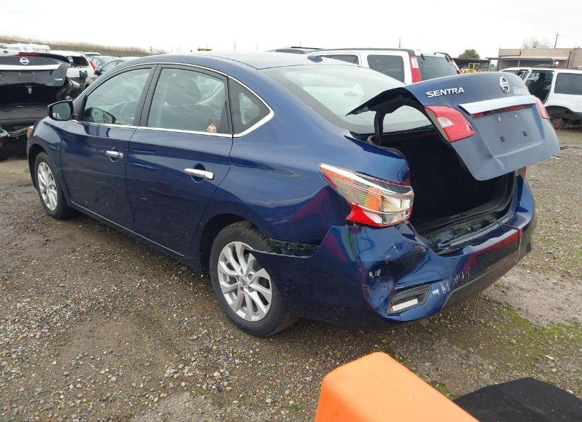 Photo 3 of 2019 Nissan Sentra SV (VIN 3N1AB7AP7KL613230)