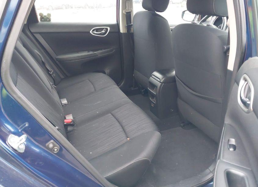 Photo 8 of 2019 Nissan Sentra SV (VIN 3N1AB7AP7KL613230)