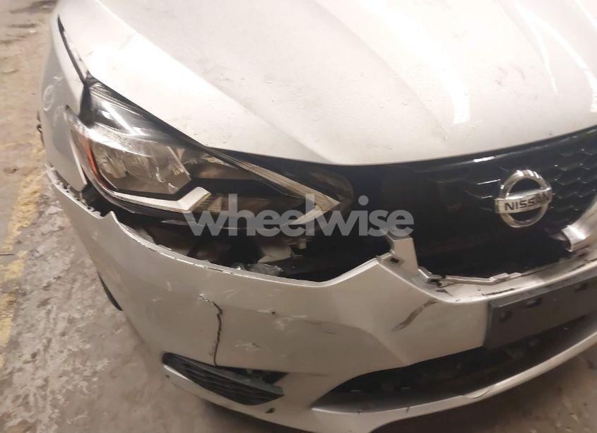 Photo 6 of 2019 Nissan Sentra S (VIN 3N1AB7AP7KY207287)