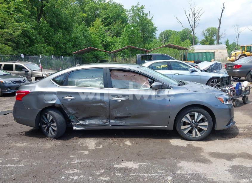 Photo 14 of 2019 Nissan Sentra SV (VIN 3N1AB7AP7KY212778)