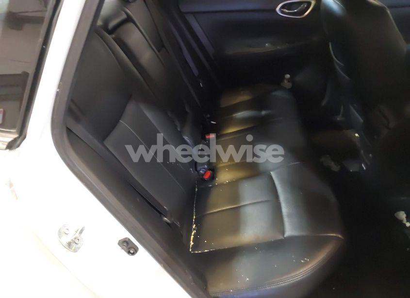 Photo 8 of 2019 Nissan Sentra SV (VIN 3N1AB7AP7KY214434)