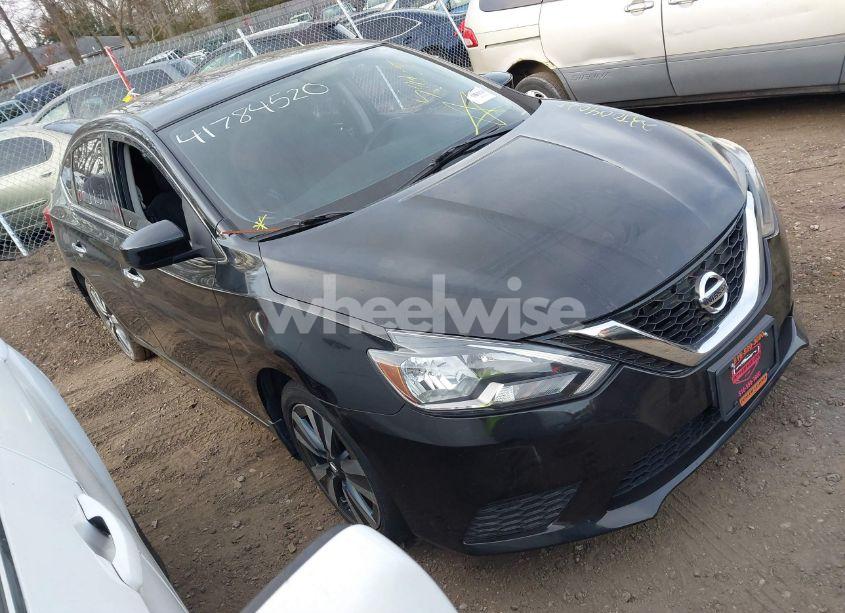 2019 Nissan Sentra SV (VIN 3N1AB7AP7KY219455) main photo