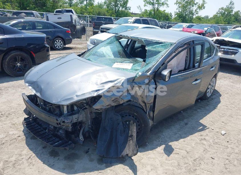 Photo 2 of 2019 Nissan Sentra S (VIN 3N1AB7AP7KY222680)