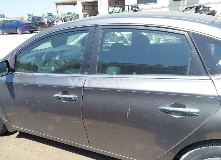 Photo 14 of 2019 Nissan Sentra S (VIN 3N1AB7AP7KY237728)