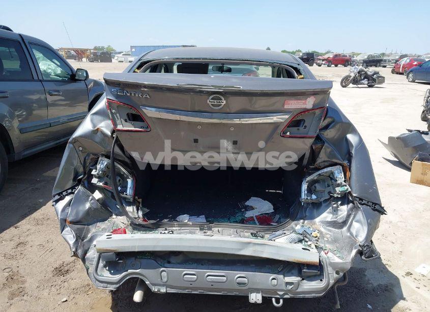 Photo 16 of 2019 Nissan Sentra S (VIN 3N1AB7AP7KY237728)