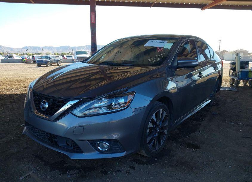 Photo 2 of 2019 Nissan Sentra SR (VIN 3N1AB7AP7KY240094)