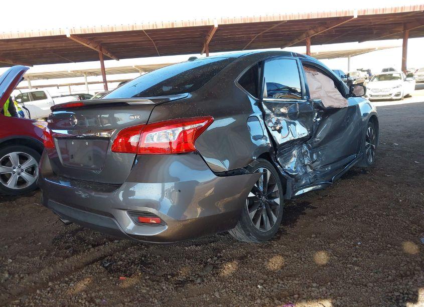 Photo 4 of 2019 Nissan Sentra SR (VIN 3N1AB7AP7KY240094)