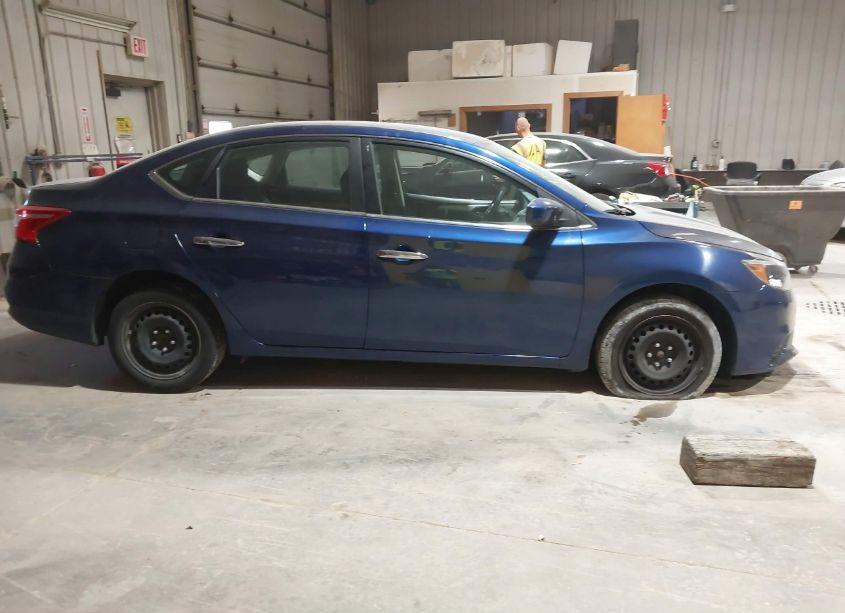 Photo 13 of 2019 Nissan Sentra S/SL/SR/SV (VIN 3N1AB7AP7KY254559)