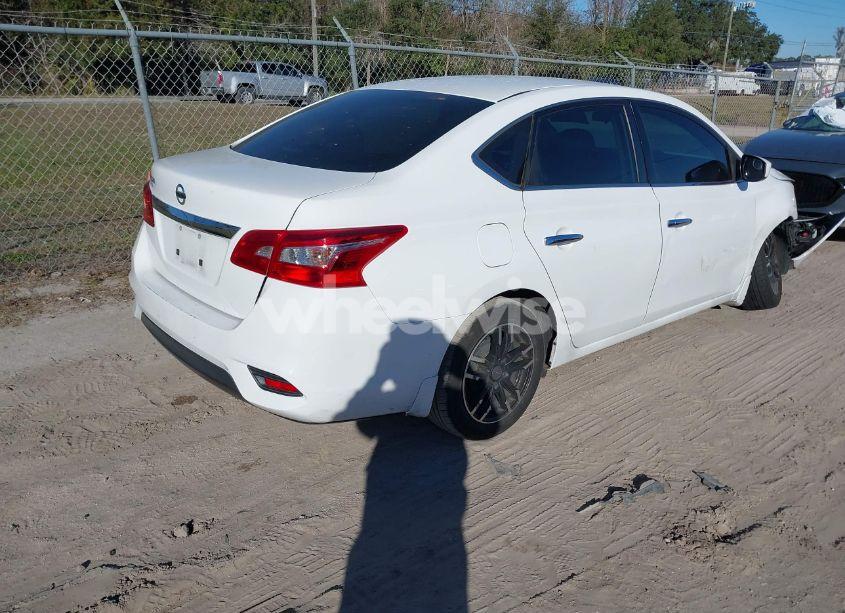 Photo 4 of 2019 Nissan Sentra S (VIN 3N1AB7AP7KY260684)