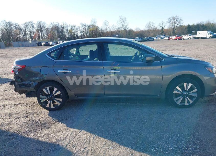 Photo 14 of 2019 Nissan Sentra SV (VIN 3N1AB7AP7KY267828)