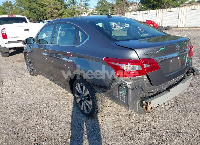 Photo 3 of 2019 Nissan Sentra SV (VIN 3N1AB7AP7KY267828)