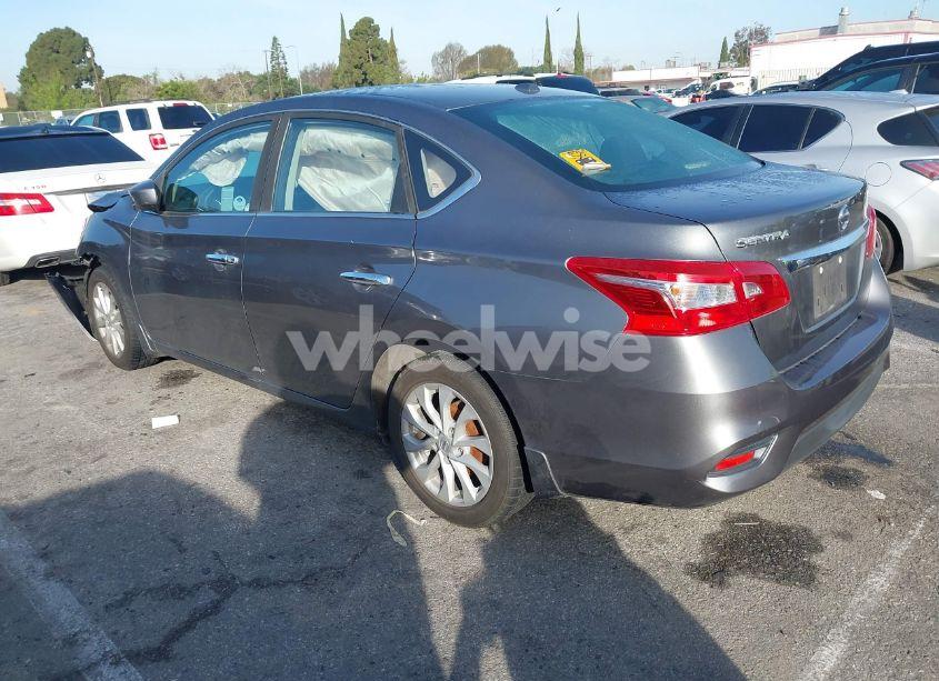 Photo 3 of 2019 Nissan Sentra SV (VIN 3N1AB7AP7KY269305)