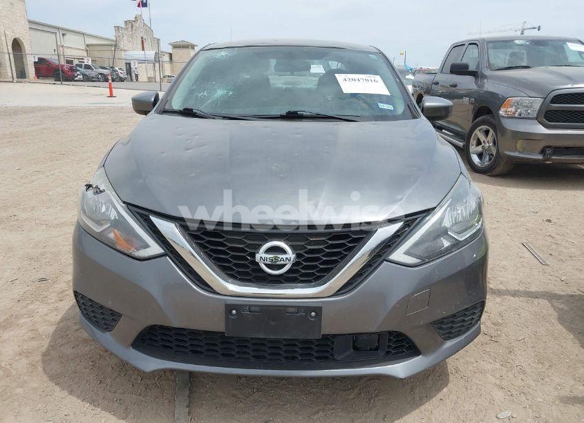 Photo 11 of 2019 Nissan Sentra S (VIN 3N1AB7AP7KY270910)