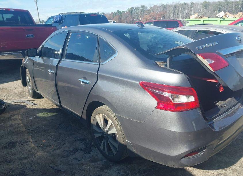 Photo 3 of 2019 Nissan Sentra SV (VIN 3N1AB7AP7KY274021)