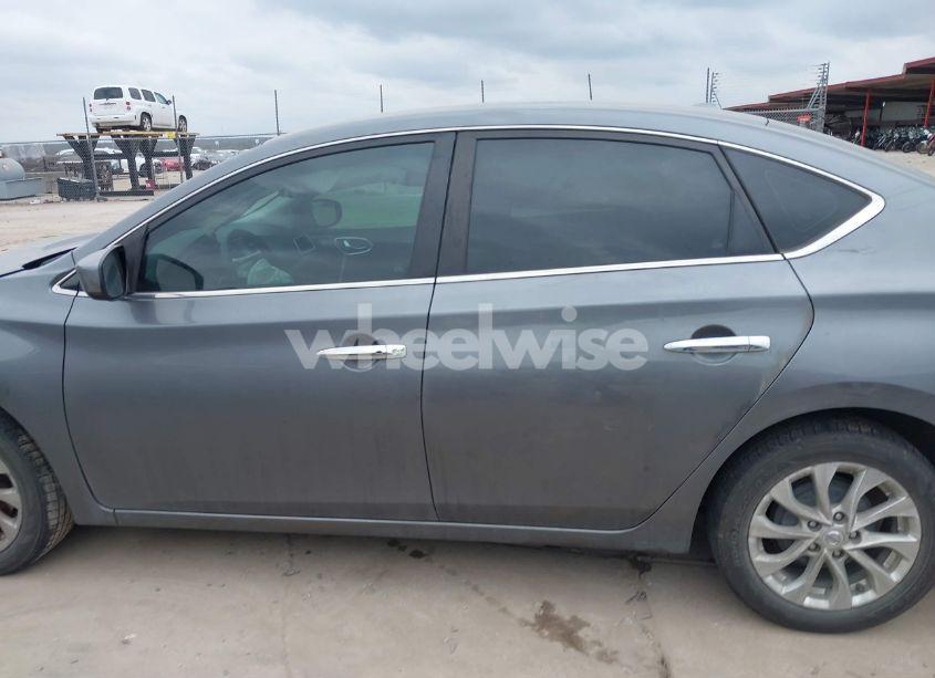 Photo 15 of 2019 Nissan Sentra SV (VIN 3N1AB7AP7KY277386)