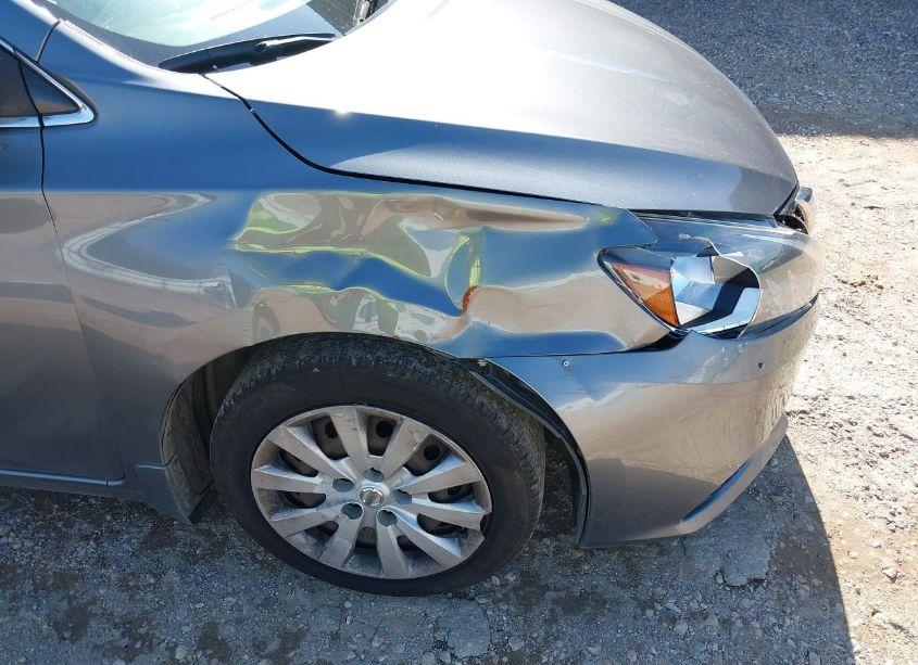 Photo 18 of 2019 Nissan Sentra S (VIN 3N1AB7AP7KY279798)