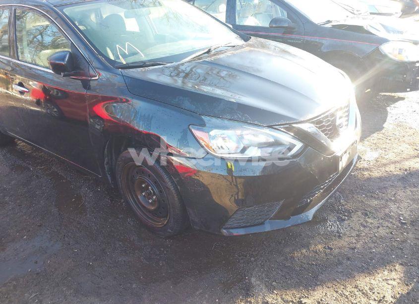 Photo 6 of 2019 Nissan Sentra S (VIN 3N1AB7AP7KY282166)