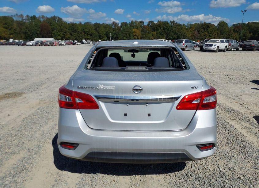 Photo 16 of 2019 Nissan Sentra SV (VIN 3N1AB7AP7KY294723)