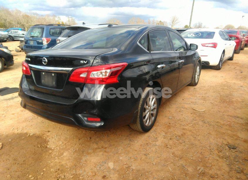 Photo 4 of 2019 Nissan Sentra SV (VIN 3N1AB7AP7KY295726)