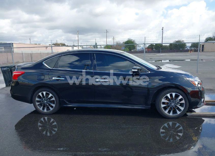 Photo 13 of 2019 Nissan Sentra SR (VIN 3N1AB7AP7KY296827)