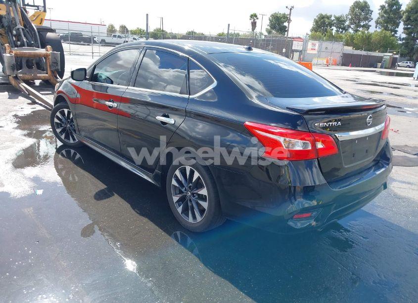 Photo 3 of 2019 Nissan Sentra SR (VIN 3N1AB7AP7KY296827)