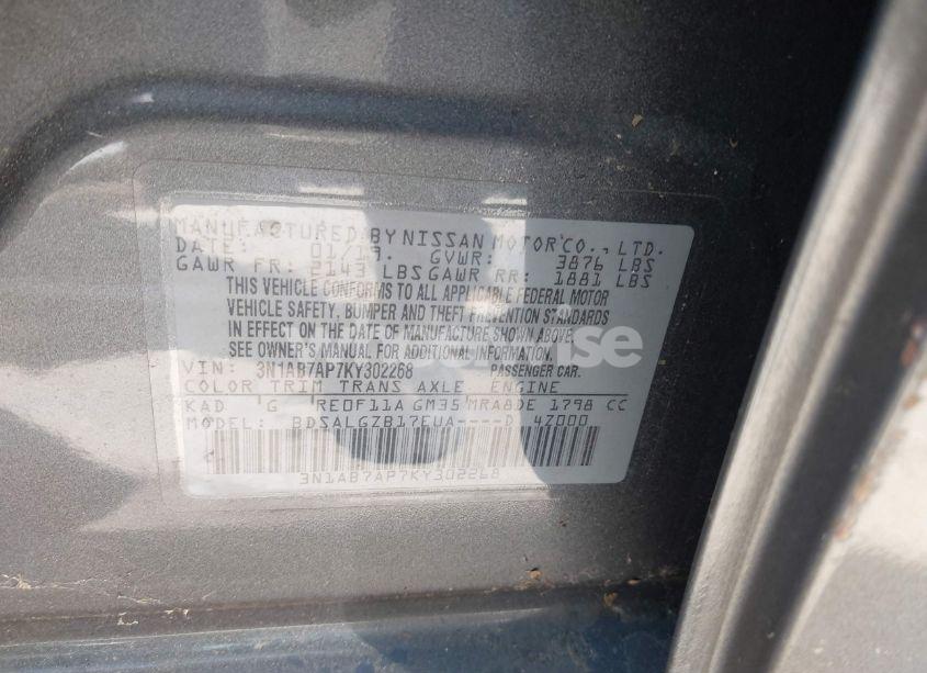 Photo 9 of 2019 Nissan Sentra SL (VIN 3N1AB7AP7KY302268)