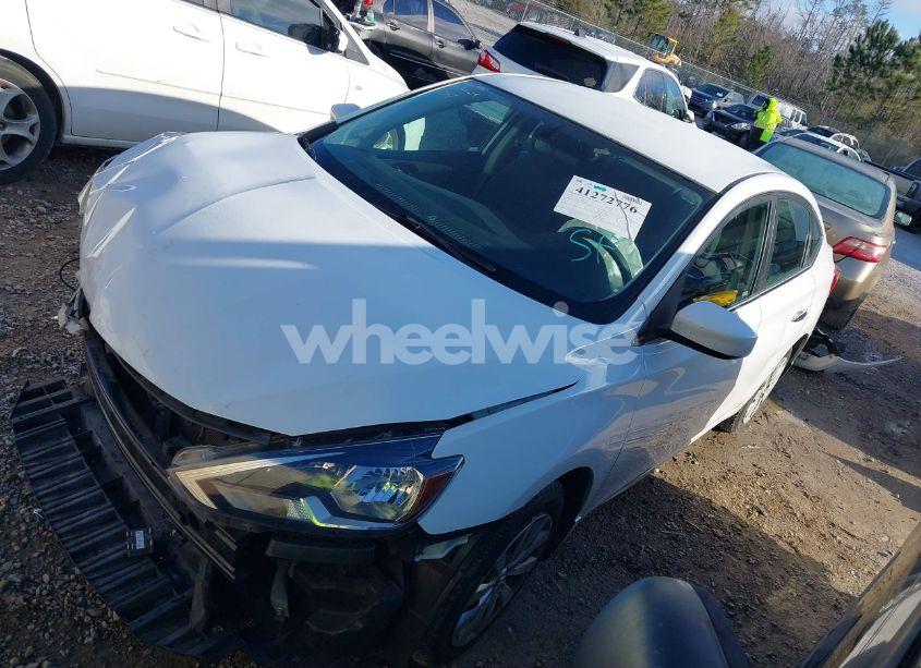 Photo 2 of 2019 Nissan Sentra S (VIN 3N1AB7AP7KY305977)