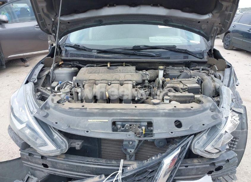 Photo 10 of 2019 Nissan Sentra S (VIN 3N1AB7AP7KY325789)