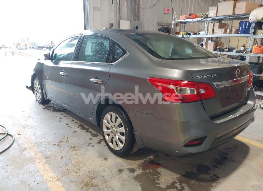 Photo 3 of 2019 Nissan Sentra S (VIN 3N1AB7AP7KY325789)