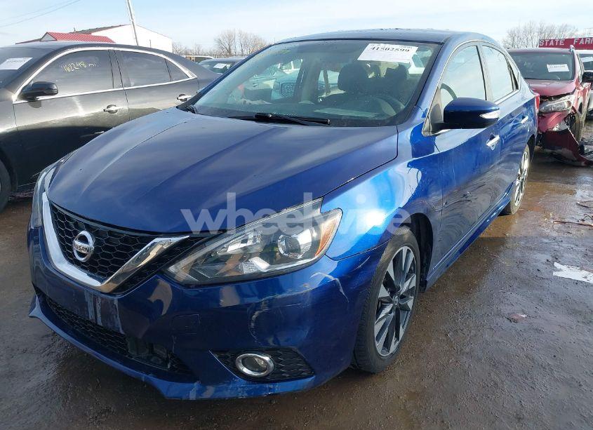 Photo 2 of 2019 Nissan Sentra SR (VIN 3N1AB7AP7KY331737)