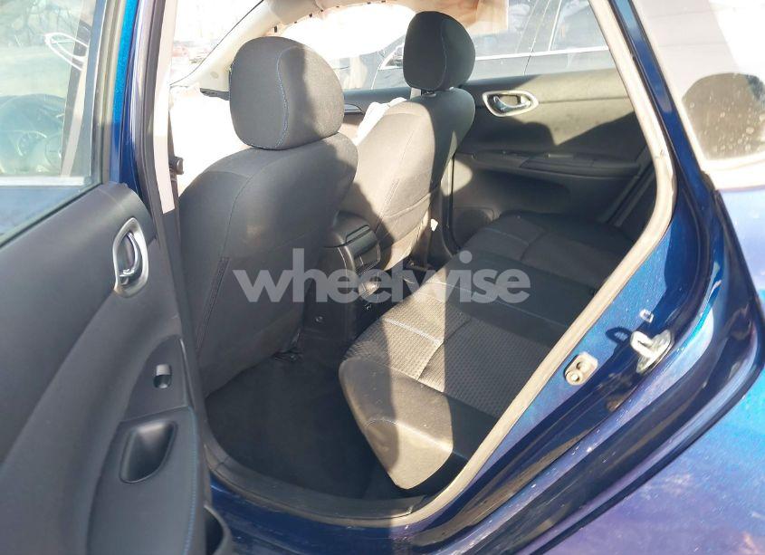 Photo 8 of 2019 Nissan Sentra SR (VIN 3N1AB7AP7KY331737)