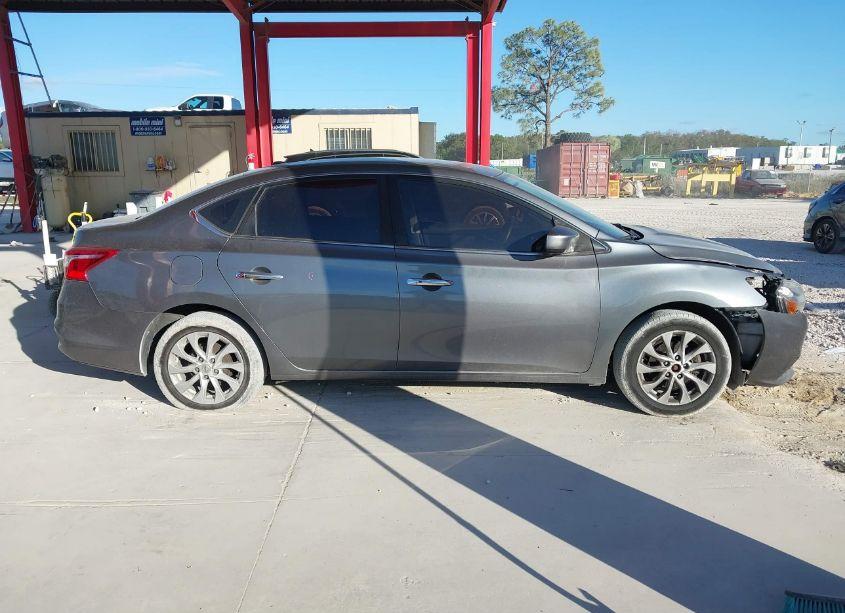 Photo 14 of 2019 Nissan Sentra SV (VIN 3N1AB7AP7KY338459)