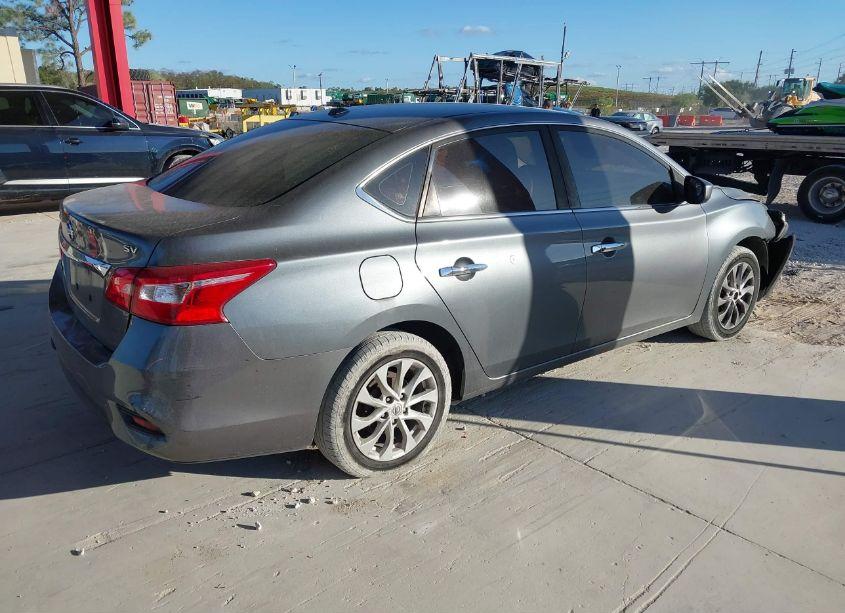 Photo 4 of 2019 Nissan Sentra SV (VIN 3N1AB7AP7KY338459)