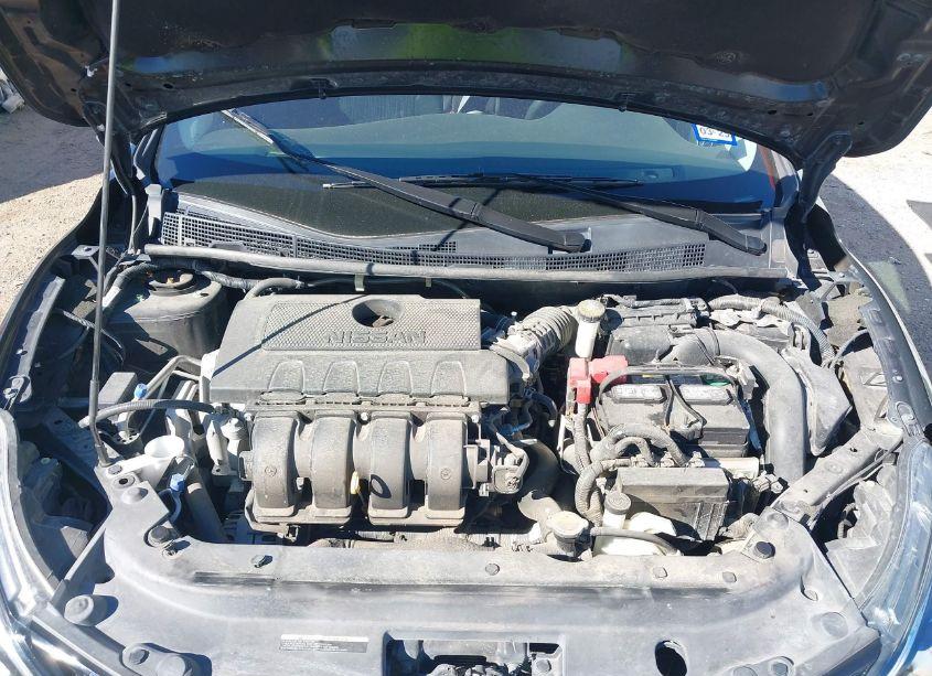 Photo 10 of 2019 Nissan Sentra SV (VIN 3N1AB7AP7KY339031)