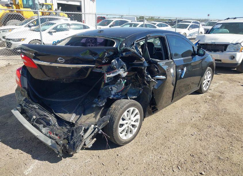 Photo 4 of 2019 Nissan Sentra SV (VIN 3N1AB7AP7KY339031)