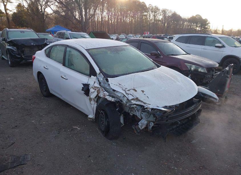 2019 Nissan Sentra S (VIN 3N1AB7AP7KY339613) main photo
