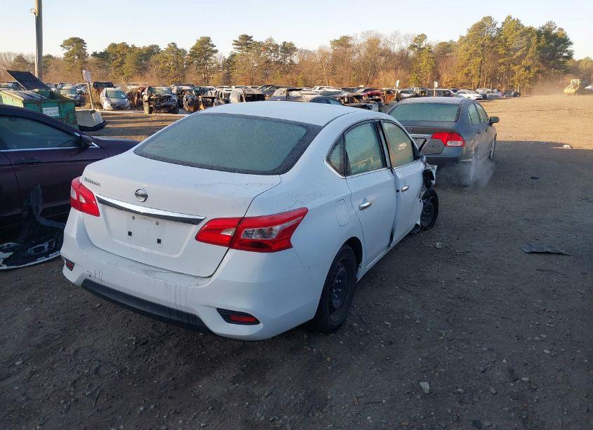 Photo 4 of 2019 Nissan Sentra S (VIN 3N1AB7AP7KY339613)